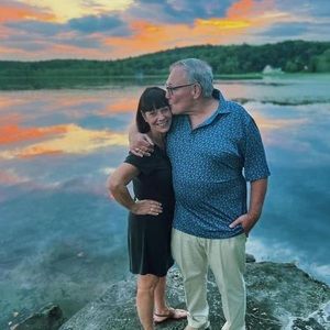 Meet your Posher, Debbie